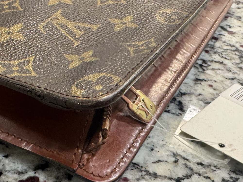 Louis Vuitton Monogram Pochette Homme Clutch Bag Vintage 1993 France - Picture 13 of 13
